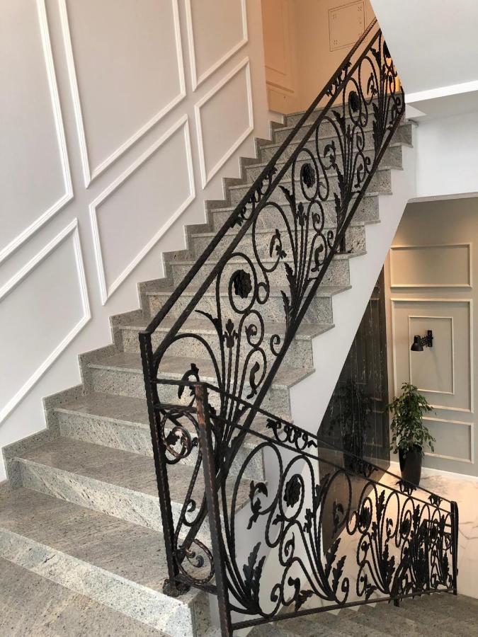 Hotel Dardani Titova Mitrovica المظهر الخارجي الصورة